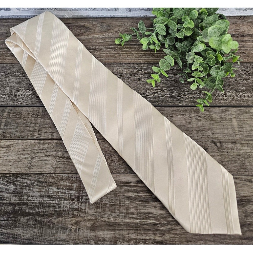 Donald J Trump Mens Cream Ivory Striped 100% Silk Necktie Signature Collection
